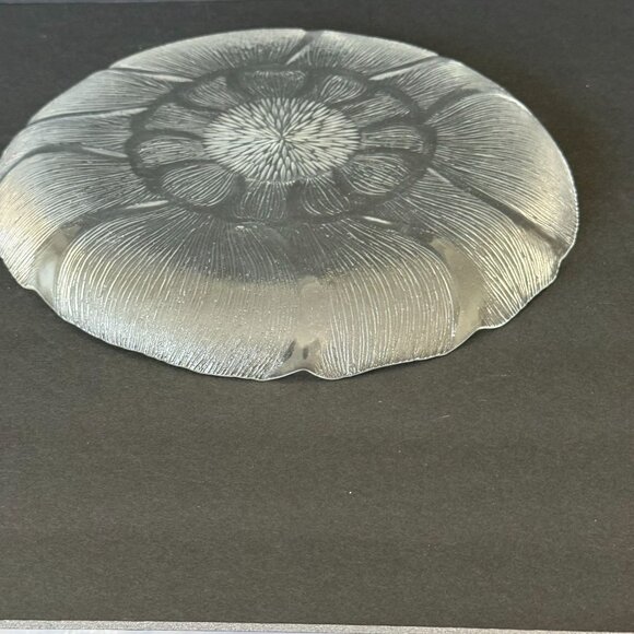 Vintage Clear Glass Floral Pattern Serving Platter Plate Textured Design 13" - Picture 4 of 4